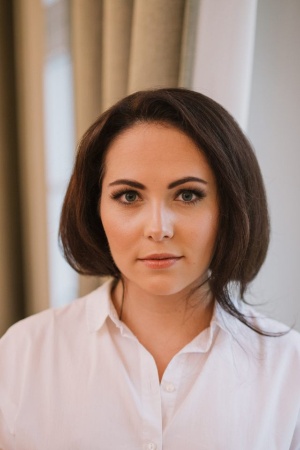 Johana Klusek_official Johana Klusek_official